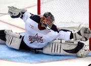 西班牙队不断突破！，萨拉赫连续十二场比赛得分超过大比分获胜赛场气氛高涨